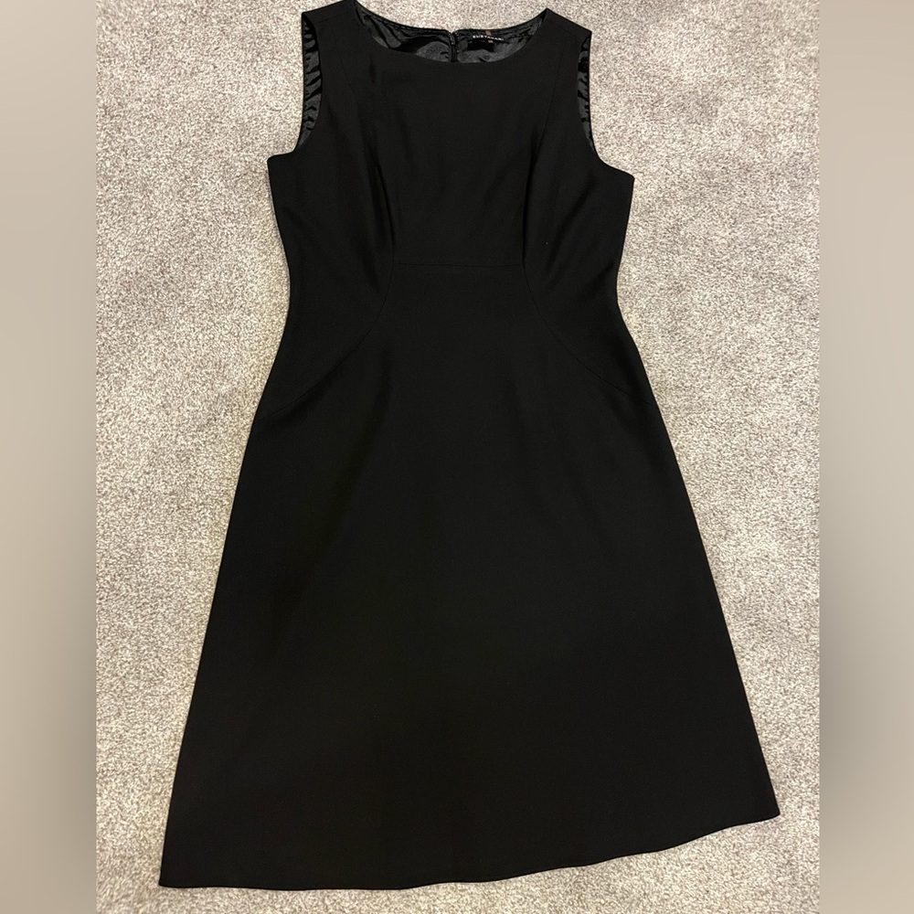 Elie Tahari Black Dress